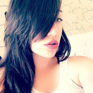 Meet your Posher, Raquel